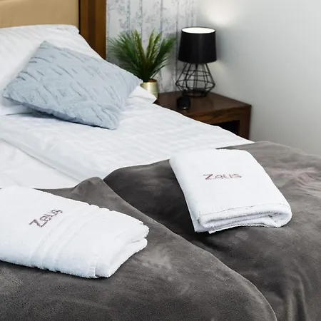 Zeus - Beskid Apartment Szczyrk